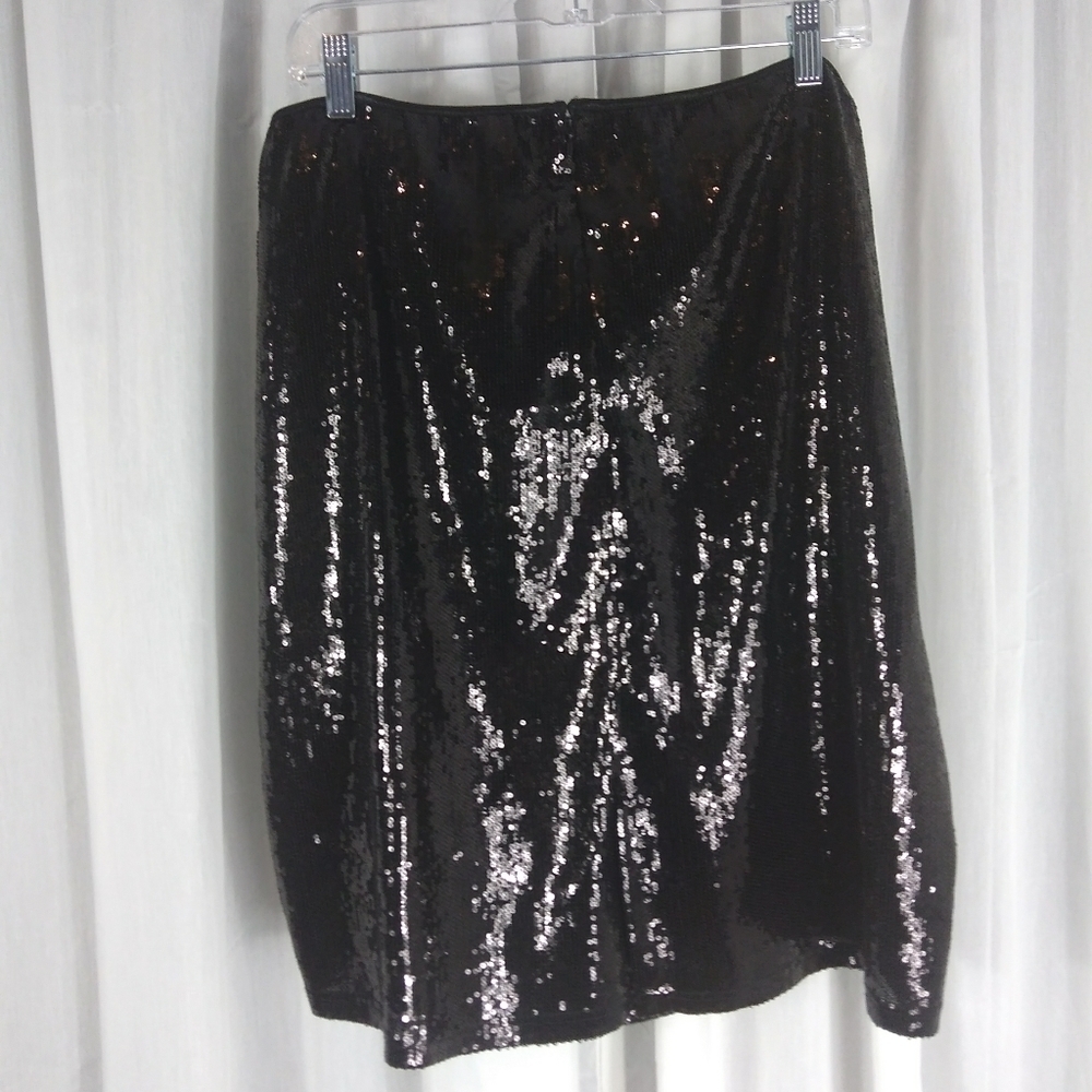 Ruby Ribbon Sequence Skirt - Picture 3 of 7